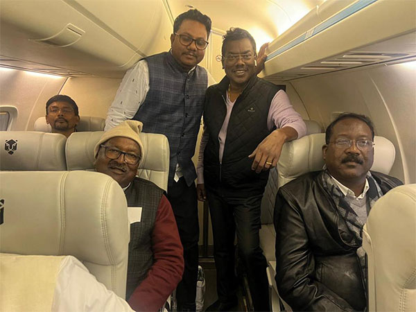 MLAs of JMM-led ruling alliance in Jharkhand in a flight at Ranchi Airport and are likely to reach Hyderabad. (Photo/ANI)
