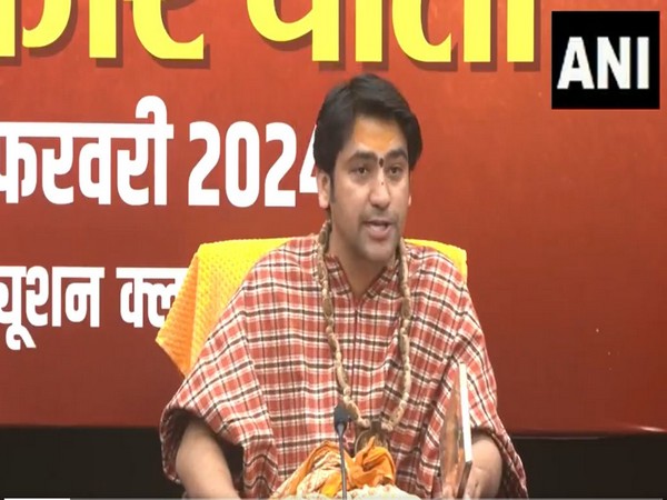 Acharya Dhirendra Shashtri, Priest, Bageshwar Dham Sarkar (Photo/ANI)