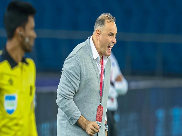 Punjab FC head coach Staikos Vergetis. (Picture: ISL)