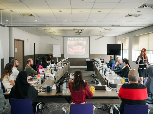 Dubai World Dental Meeting (Photo/WAM)