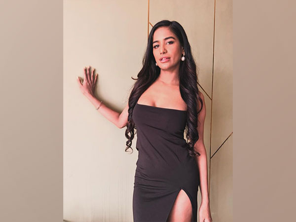Poonam Pandey (Image source: Instagram)