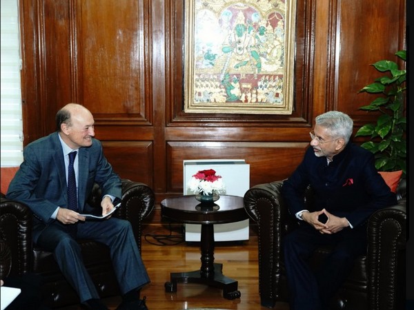 Ambassador Hugo Javier Gobbi with EAM S Jaishankar (Photo/ X @DrSJaishankar)