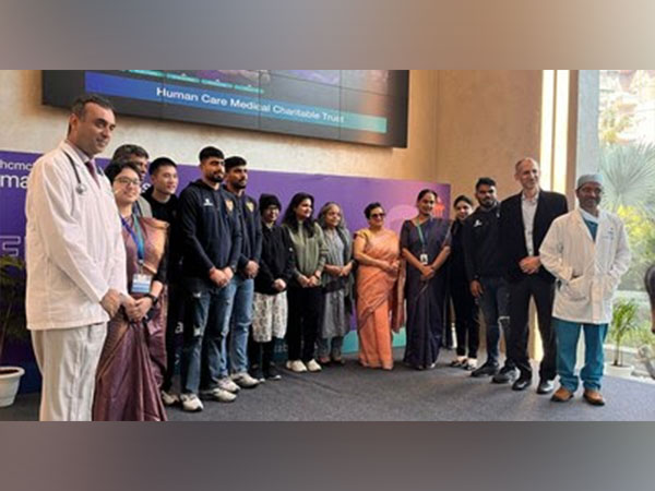 Dabang Delhi Kabaddi Players Stand with HCMCT Manipal Hospital Dwarka to Raise Awareness Around Cancer