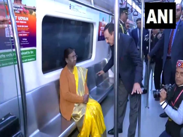 President Droupadi Murmu takes ride in Delhi metro (Photo/ANI)