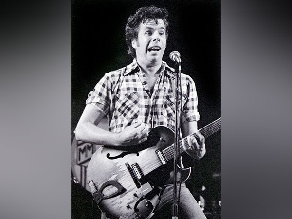 Mojo Nixon (Image source: X)