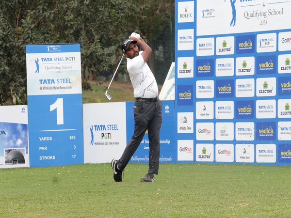 Chandarjeet Yadav in action during round three of Final Qualifying Stage (Image: PGTI)