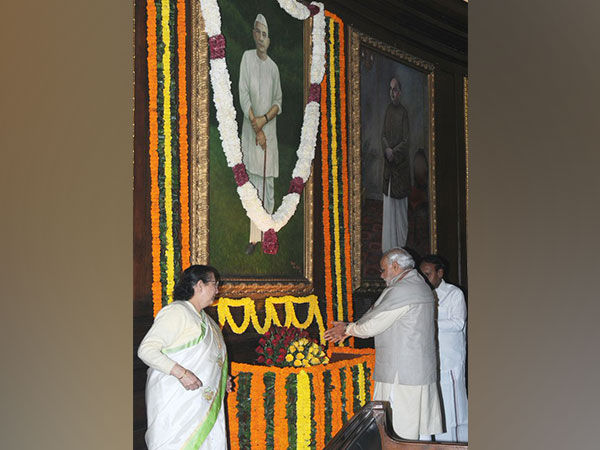  PM Modi paying tributes to former PM Chaudhary Charan Singh (File Photo/X @narendramodi) 