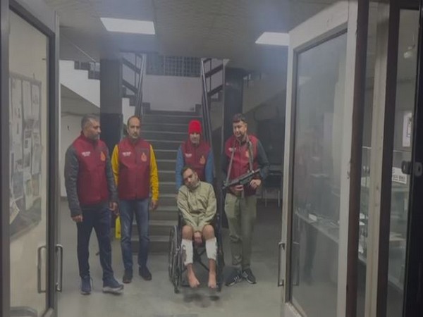 Wanted criminal injured in encounter with Delhi Police Crime Branch. (Photo: Delhi Police)