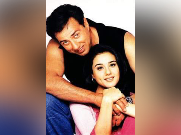 Old image of actors Preity Zinta and Sunny Deol (Image source: Instagram)