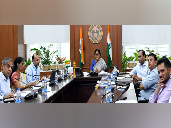 Telangana Chief Secretary Santhi Kumari (Photo/X/@TelanganaCS)