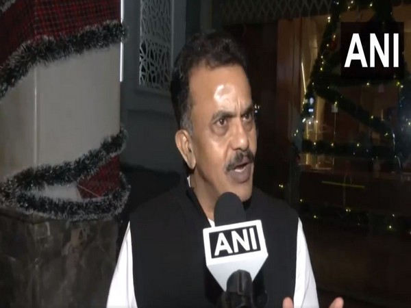 Former Congress Rajya Sabha MP Sanjay Nirupam (File Photo/ANI)
