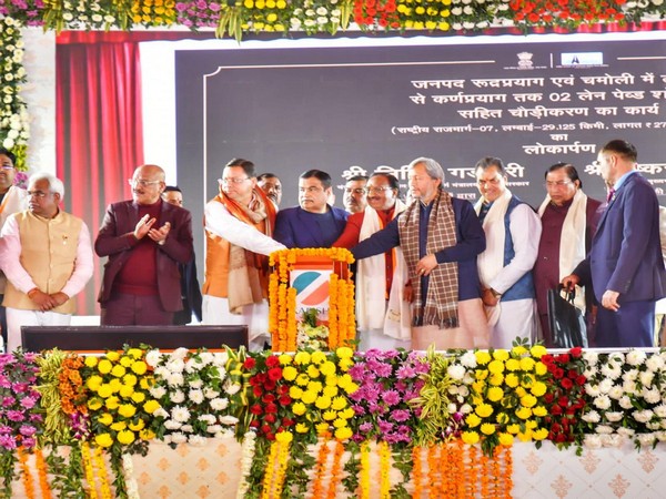 CM Dhami, Gadkari inaugurate projects worth 4755 cr in Haridwar (Photo/ANI)