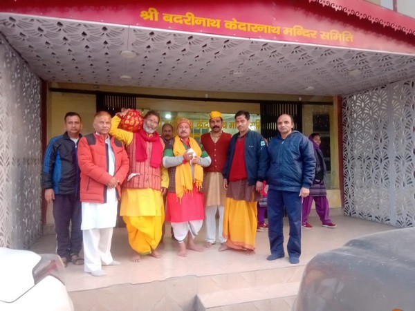 Priests from Shri Badrinath-Kedarnath Temple Committee. (Photo/ANI)