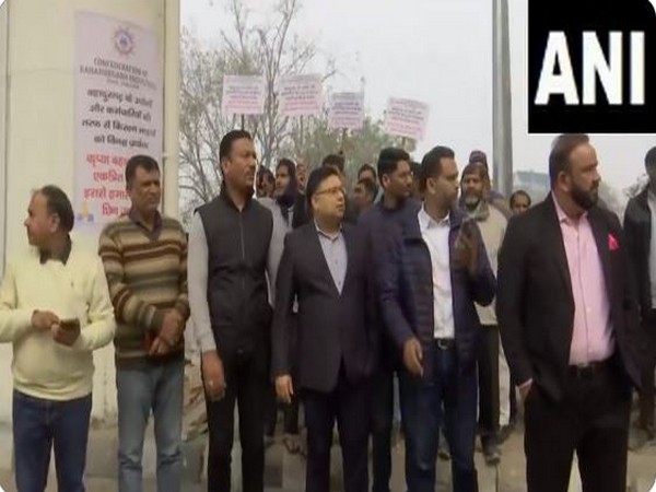 Members of the Confederation of Bahadurgarh Industries (Photo/ANI) 