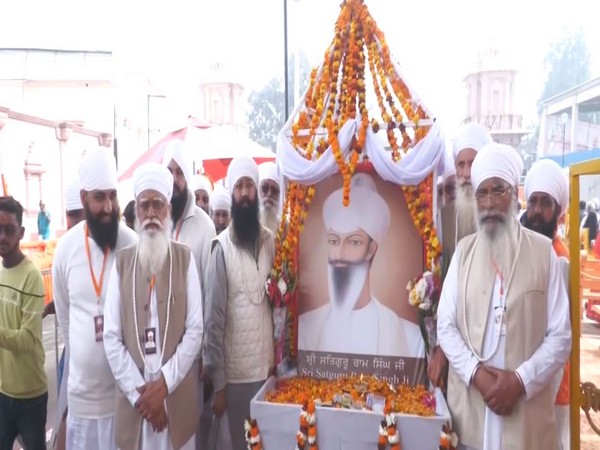 Palanquin procession of Satguru Ram Singh in Ayodhya. (Photo/ANI)