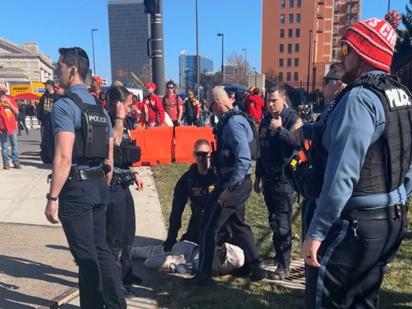 US Police detain a person following a shooting near an outdoor celebration of the NFL champion Chiefs' Super Bowl victory, in Kansas City US (Image credit Reuters)