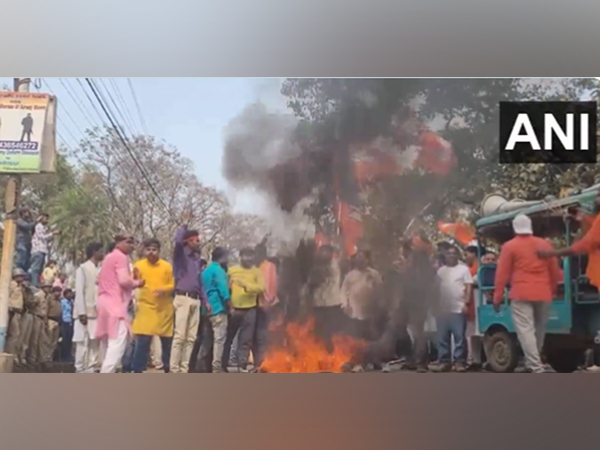 BJP workers hold protest in Purba Bardhaman on Thursday. (Photo/ANI)