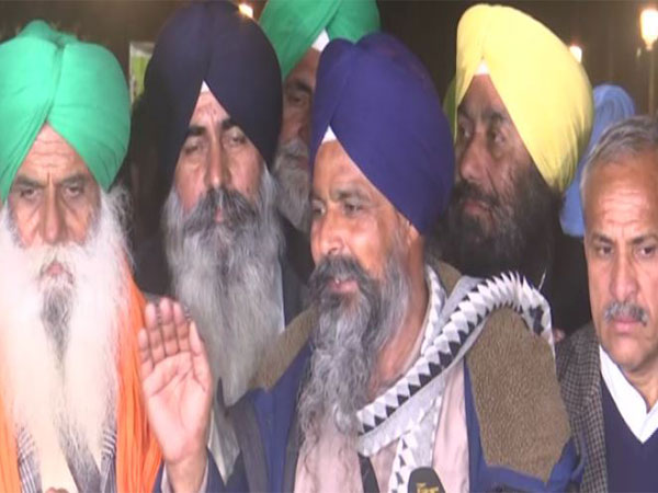 Sarwan Singh Pandher and Jagjit Singh Dallewal (Photo/ANI)