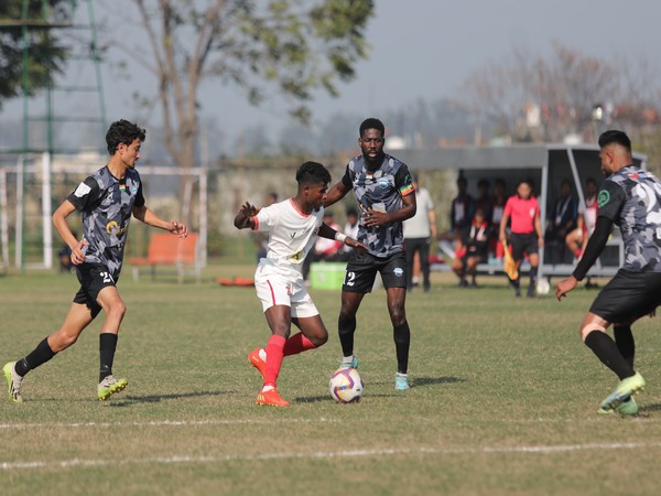 Delhi FC and Aizawl FC in action during I-League (Image: AIFF media)