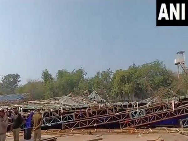 A structure installed near Gate number 2 of Jawaharlal Nehru Stadium collapsed. (Photo/ANI)