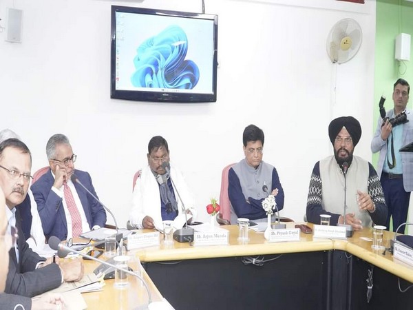 Union Ministers Piyush Goyal and Arjun Munda  have held talks with farmers (File Photo/ANI)