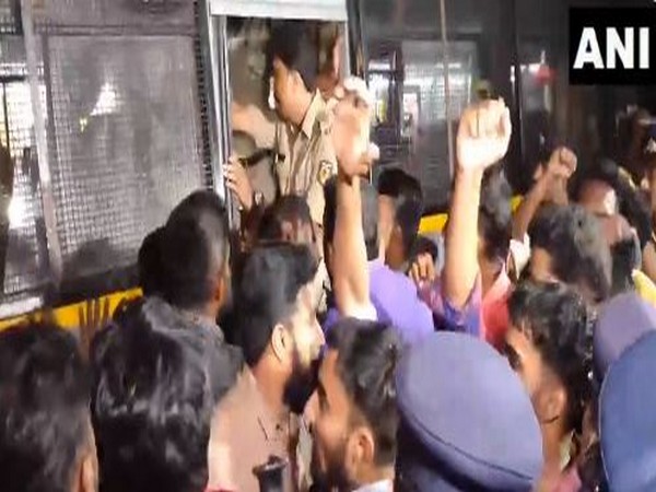 SFI workers wave black flag at Kerala Governor in Kannur (Photo/ANI)