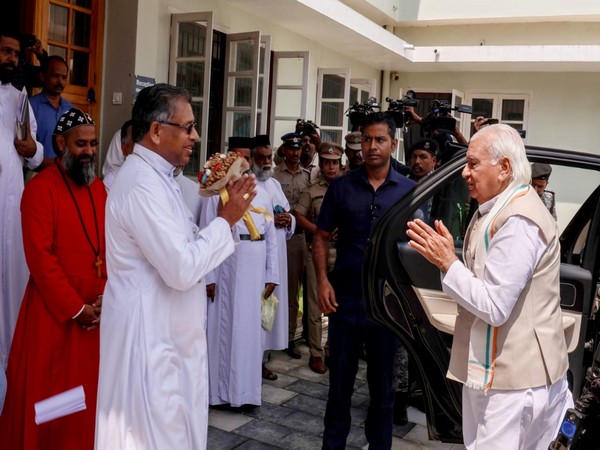 Kerala Governor Arif Muhammad Khan visits Mananthavadi Bishops House (Photo/ANI)