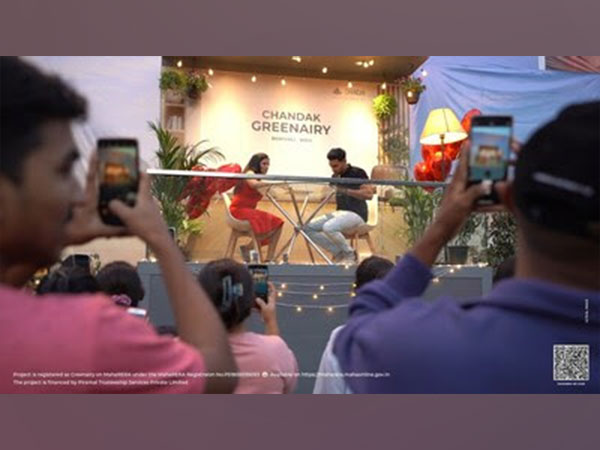 Chandak GreenAiry’s Valentine Balcony