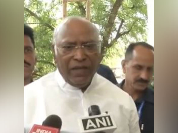 Congress National President Mallikarjun Kharge (Photo/ANI)