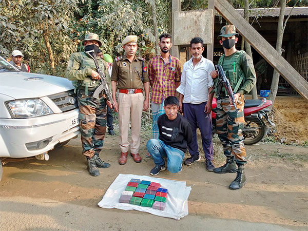 Assam Rifles, police recovers 421 grams heroin (Photo/ANI)