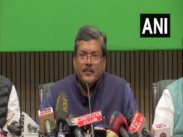 Congress general secretary and MP Mukul Wasnik  (Photo/ANI)