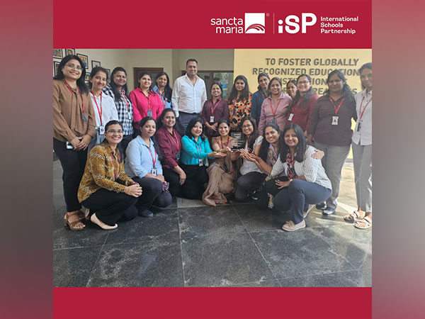 Sancta Maria team celebrating the award