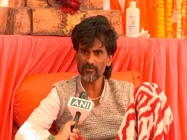 Maratha reservation activist Manoj Jarange Patil (Photo/ANI)