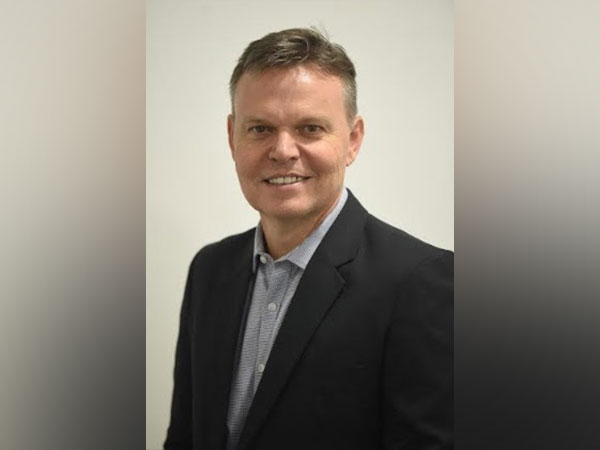 Casparus J H Kromhout, MD & CEO, Shriram Life Insurance Company