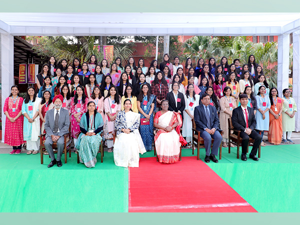 Lady Hardinge’s 107th Convocation Inspires NextGen Doctors: President Murmu Emphasises Need for More Medical Professionals