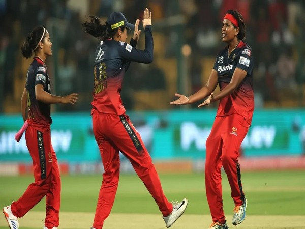 RCB players celebrating (Photo: WPL) 