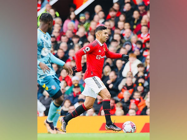 Casemiro in action. (Photo: Twitter/Manchester United)