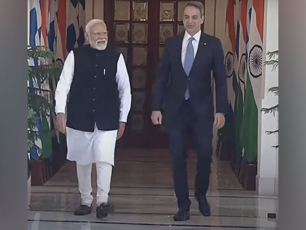 Prime Minister Narendra Modi and Greek Prime Minister Kyriakos Mitsotakis (ANI File Photo)