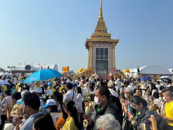 People visit Sanam Luang to pray before holy relics of Lord Buddha and his disciples (Image Credit: X/@IndiainThailand)