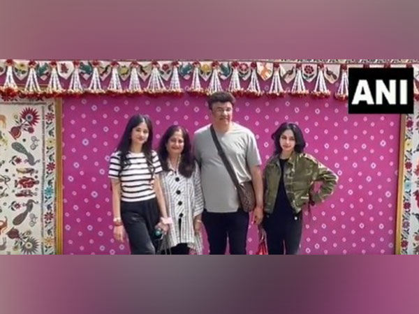 Anu Malik with his family (Image source/ANI)