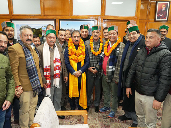 Himachal Pradesh Chief Minister Sukhvinder Singh Sukhu and Chairman of 7th State Finance Commission Nand Lal (Photo credit: X/@SukhuSukhvinder)
