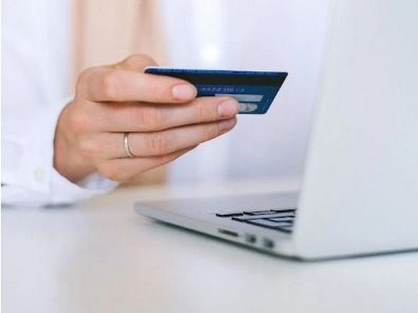 NEFT records a high of over 4 crore single day transactions (Image source: Pexels.com)