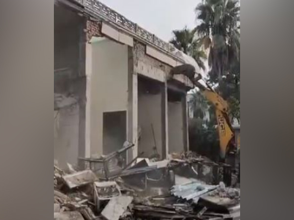 Visuals from the spot