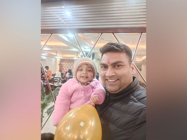 Naresh Sharma with Hridyansh (Photo/ANI)