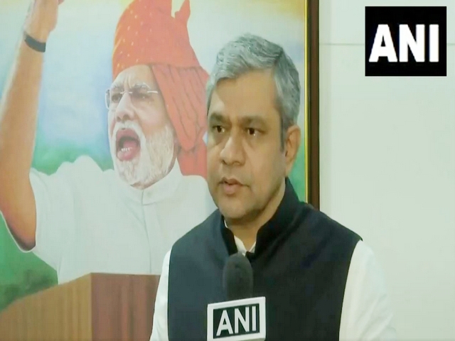 Minister of Electronics and Information Technology Ashwini Vaishnaw (Photo/ANI)