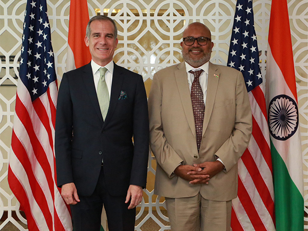 US Ambassador to India, Eric Garcetti with International Trade Administration Assistant Secretary, Arun Venkatraman (Photo: X @USAmbIndia)