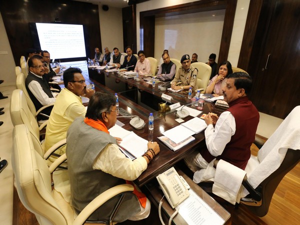 MP CM Mohan Yadav chairing the meeting (Photo/X) 