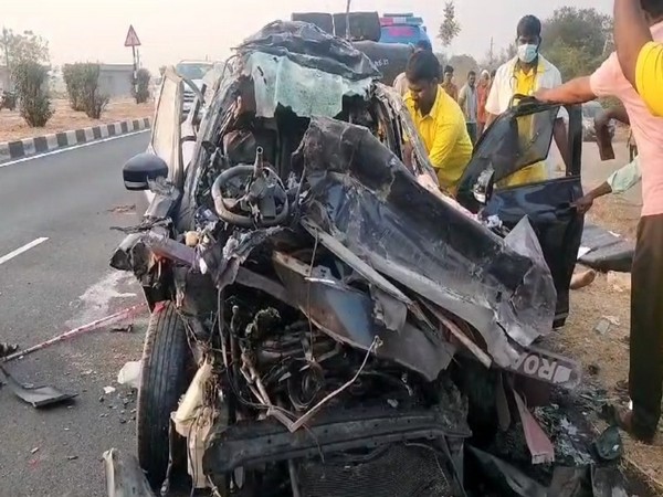 Five killed in road accident in Nandyala district (Photo/ANI) 