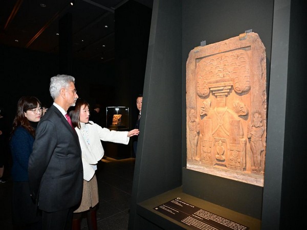 EAM Jaishankar visited National Museum of South Korea (Photo/X @DrSJaishankar)