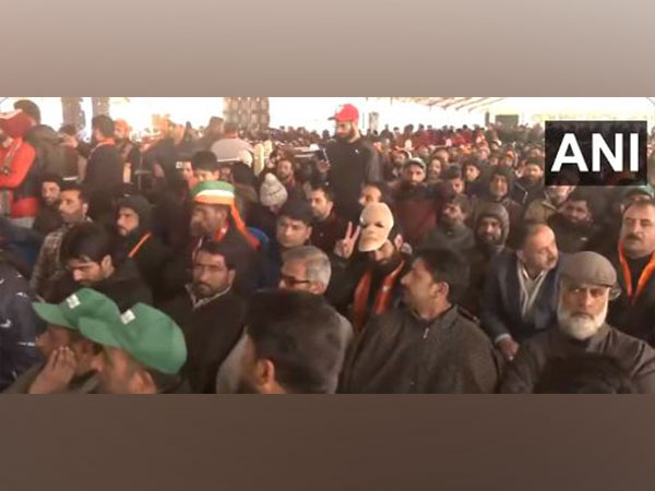 People at Srinagar's Bakshi Stadium to attend Prime Minister Narendra Modi's rally.